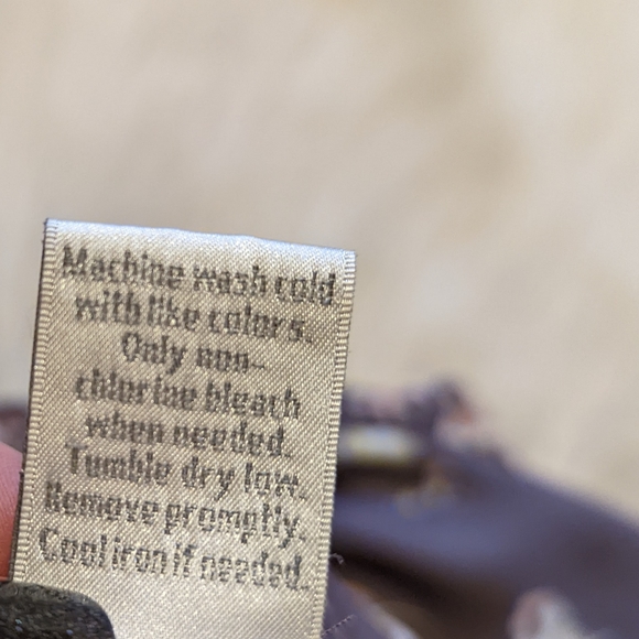 Lauren Conrad purple/gray floral blouse with buttons and tie. Size XS - Picture 9 of 9